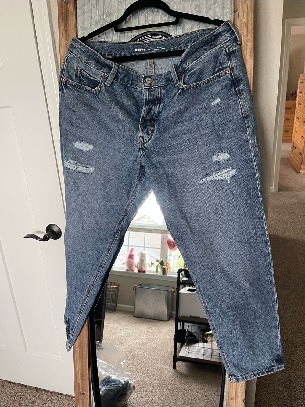Old Navy women’s Distressed Blue Jeans